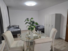 City Apartement Krefeld mit Balkon